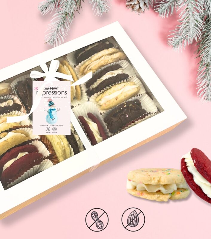 Merry + Bright Cookie Sandwich Box